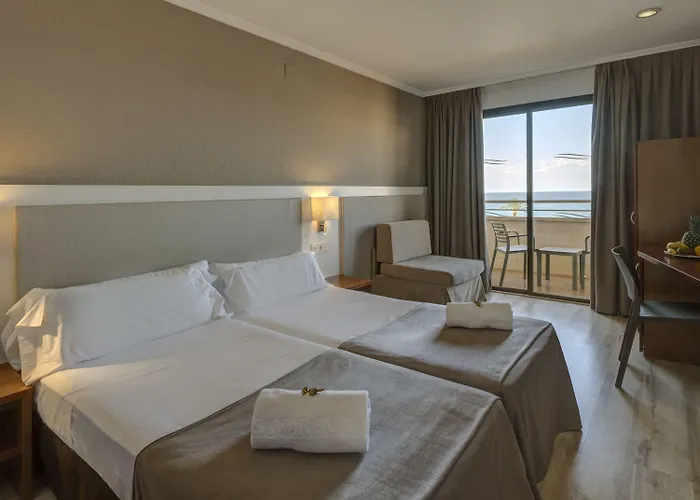 מלון Rosamar & 4*s 4*